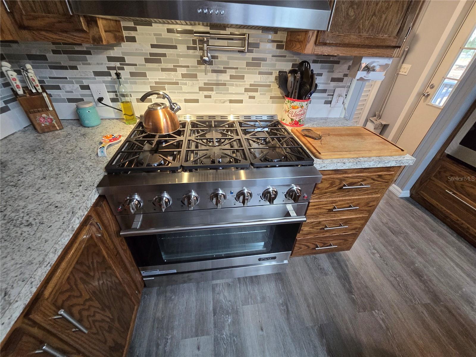 FAIRMONT - Residential