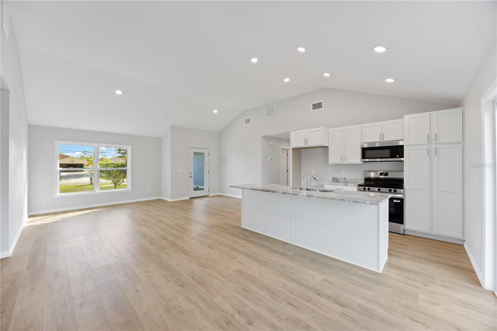 PORT CHARLOTTE SUB 09 - Residential