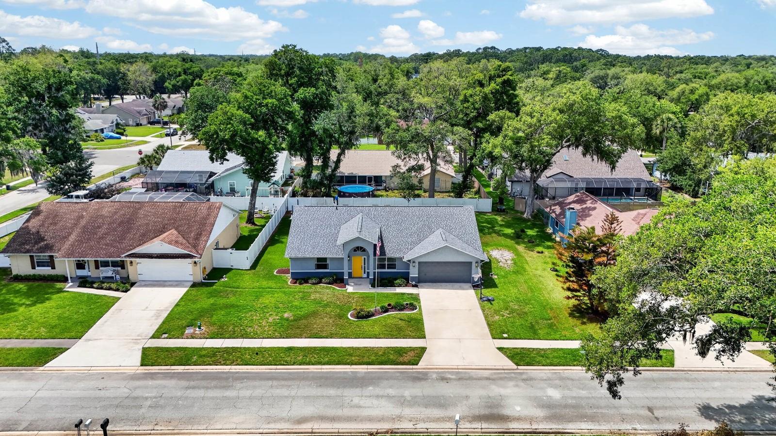 LONE OAK UNIT 02 - Residential