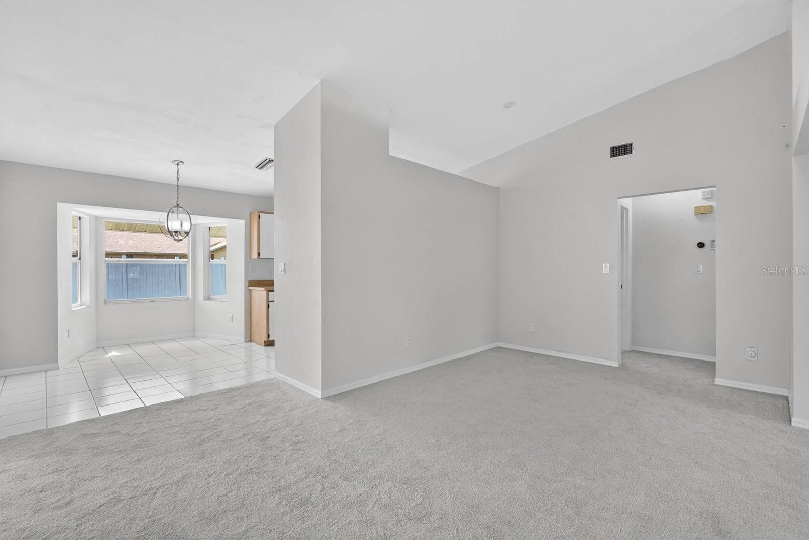 LONE OAK UNIT 02 - Residential