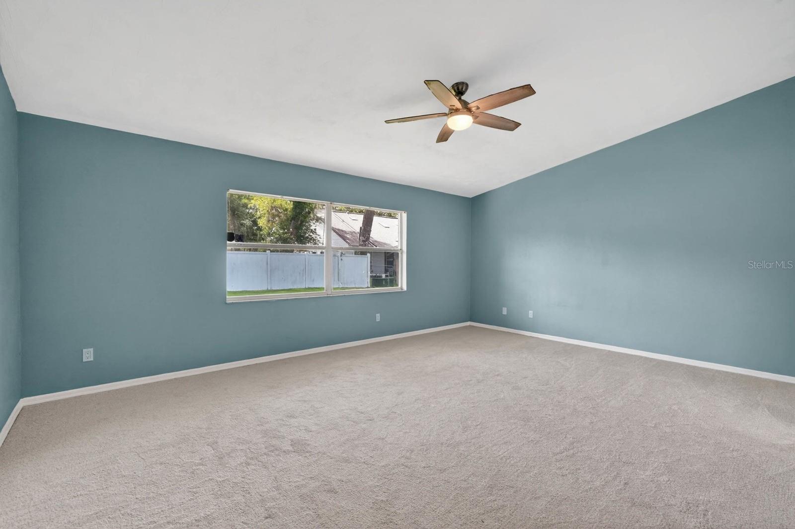 LONE OAK UNIT 02 - Residential