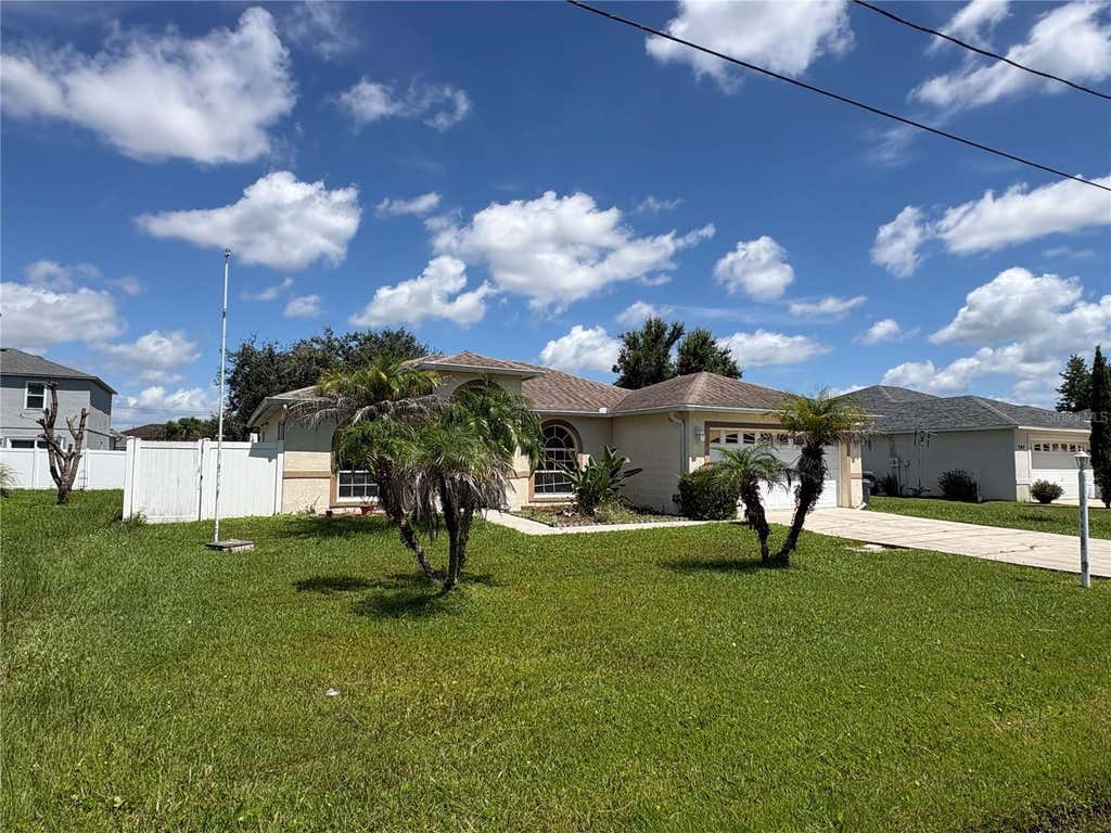 Photo of 705 Robin Court, Poinciana, FL 34759 (MLS # S5155803)