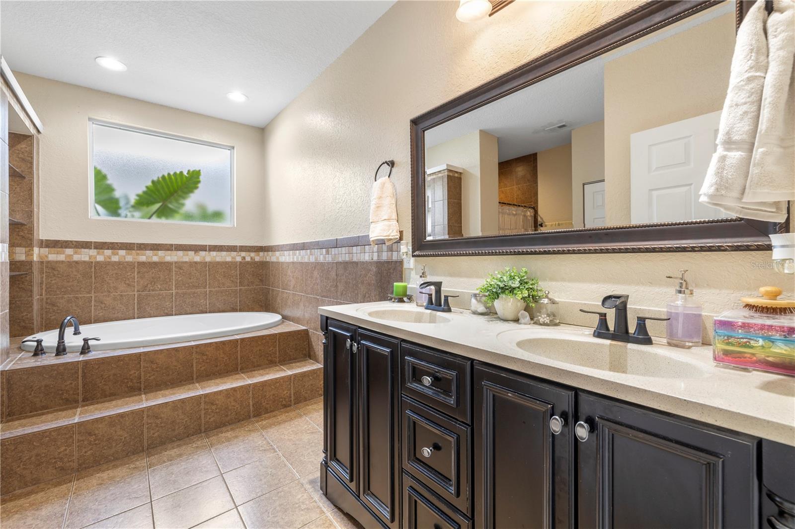 HALLELUJAH SUB - Residential