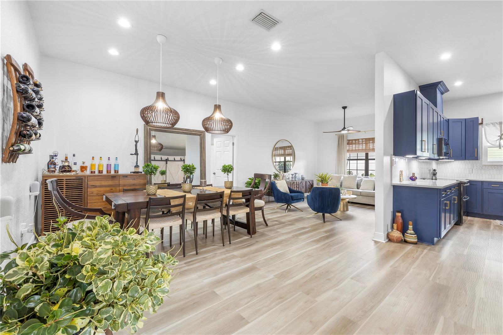 HALLELUJAH SUB - Residential