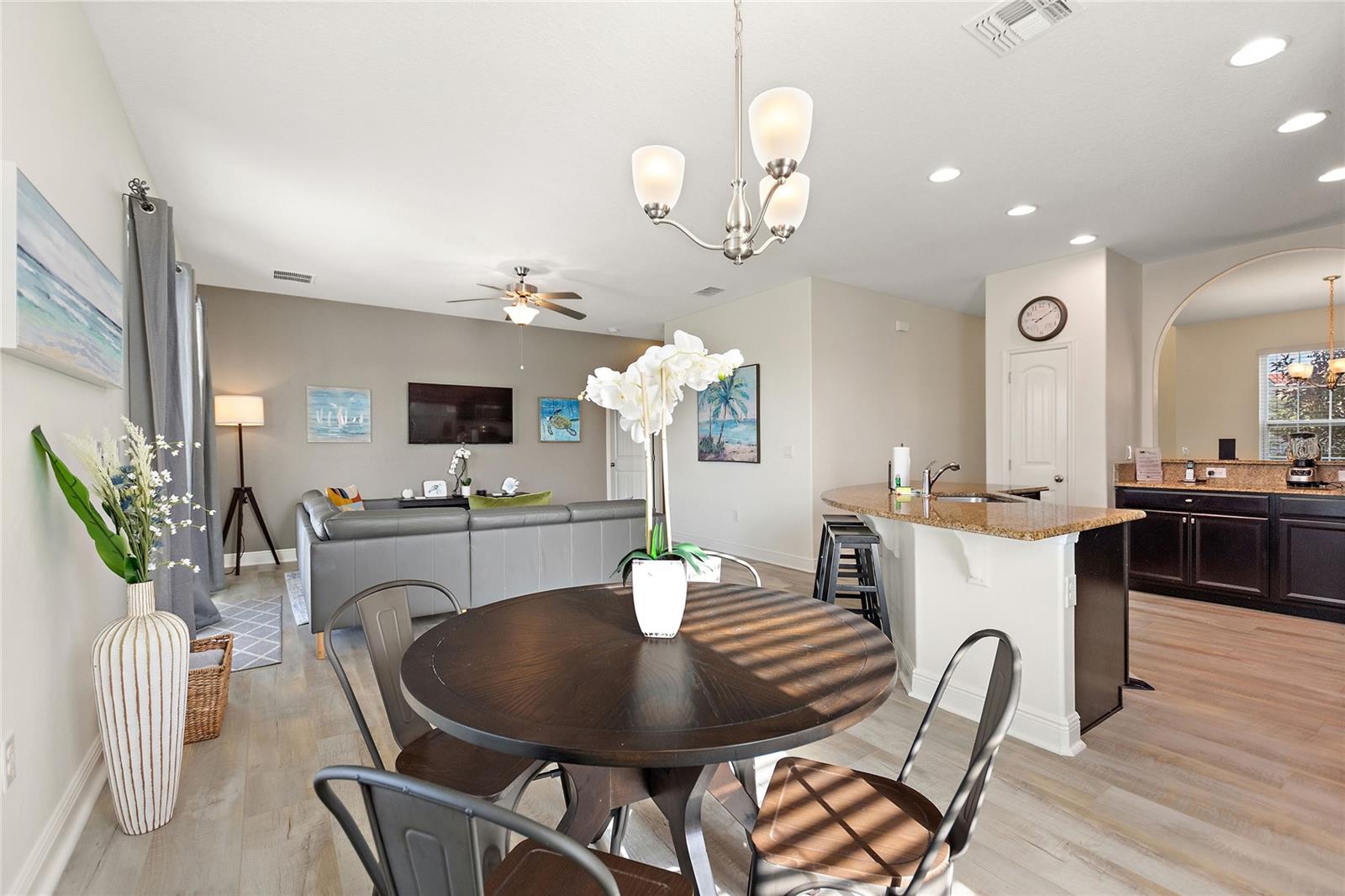 OAKMONT PH 01 - Residential