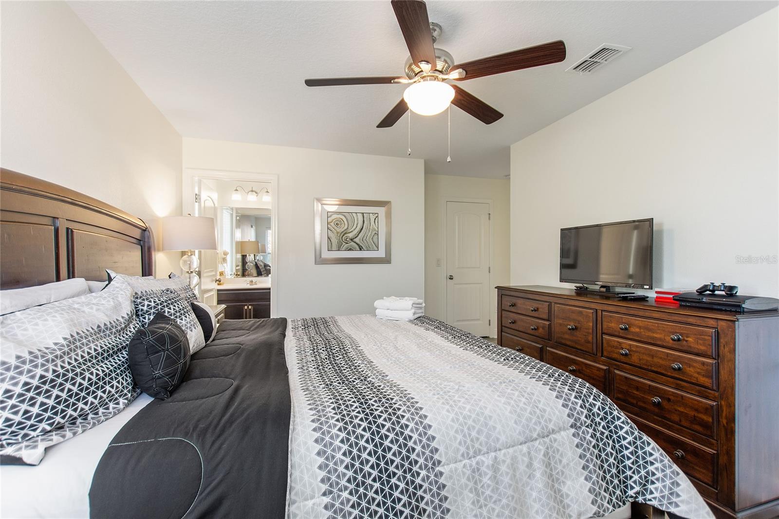 OAKMONT PH 01 - Residential