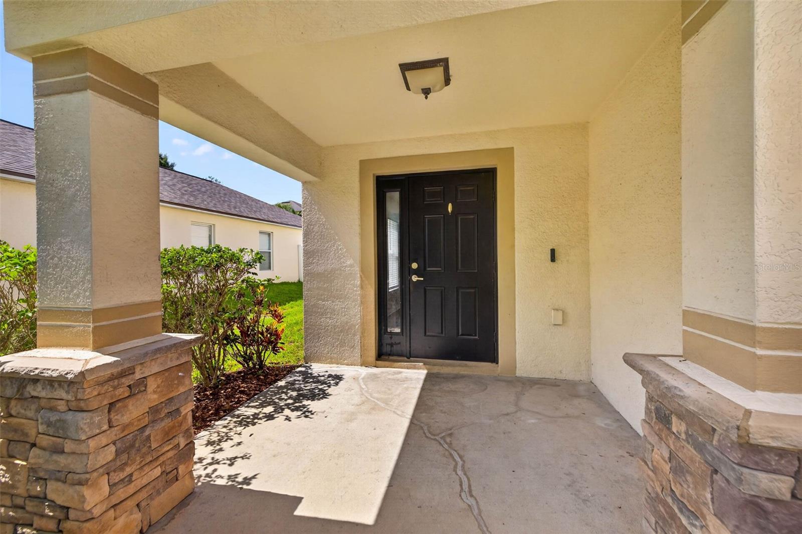 10717 SHADY PRESERVE DRIVE
