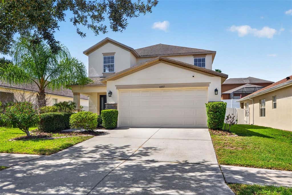 Photo of 10717 Shady Preserve Drive, Riverview, FL 33579 (MLS # TB8530583)