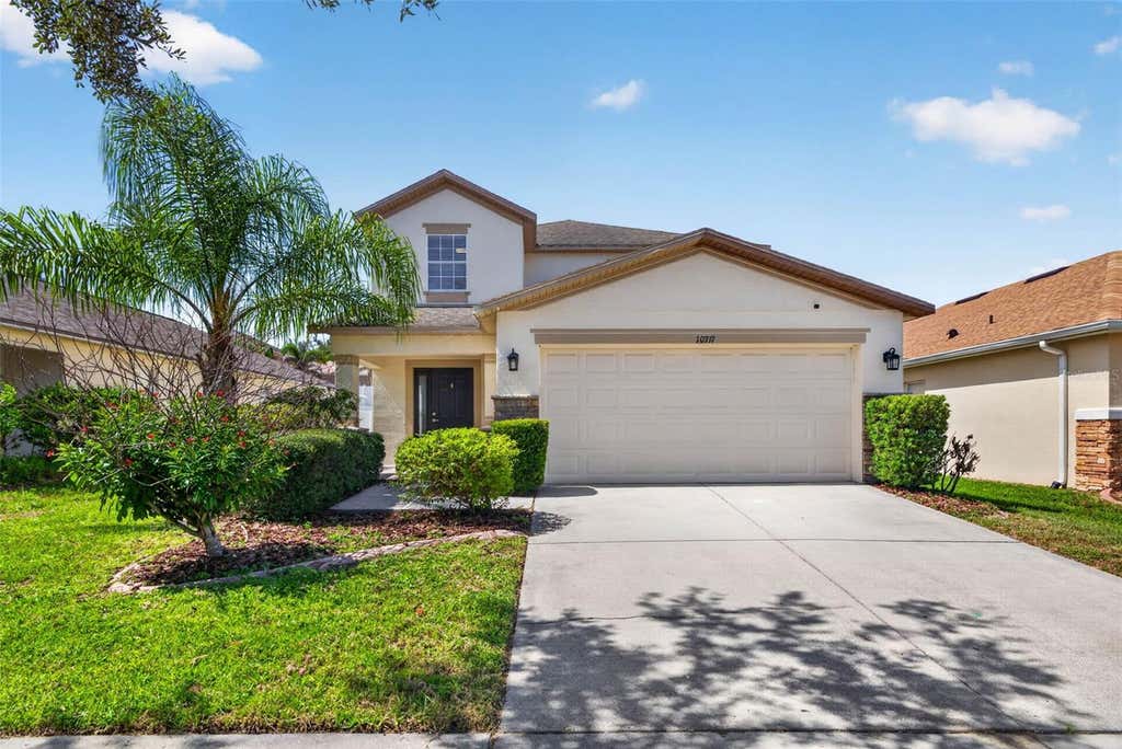 Photo of 10717 Shady Preserve Drive, Riverview, FL 33579 (MLS # TB8530583)