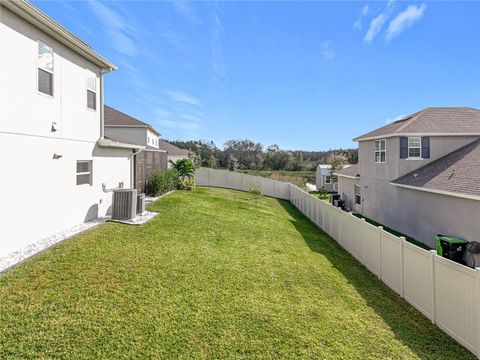 A home in HOWEY IN THE HILLS