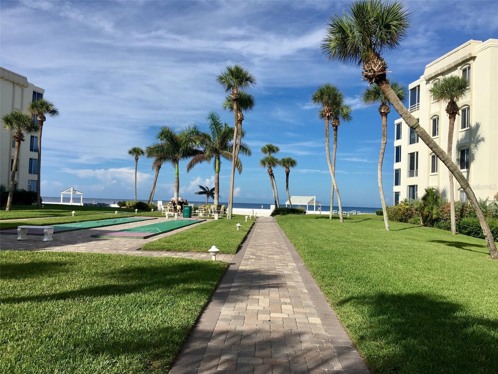 ISLAND HOUSE - Residential