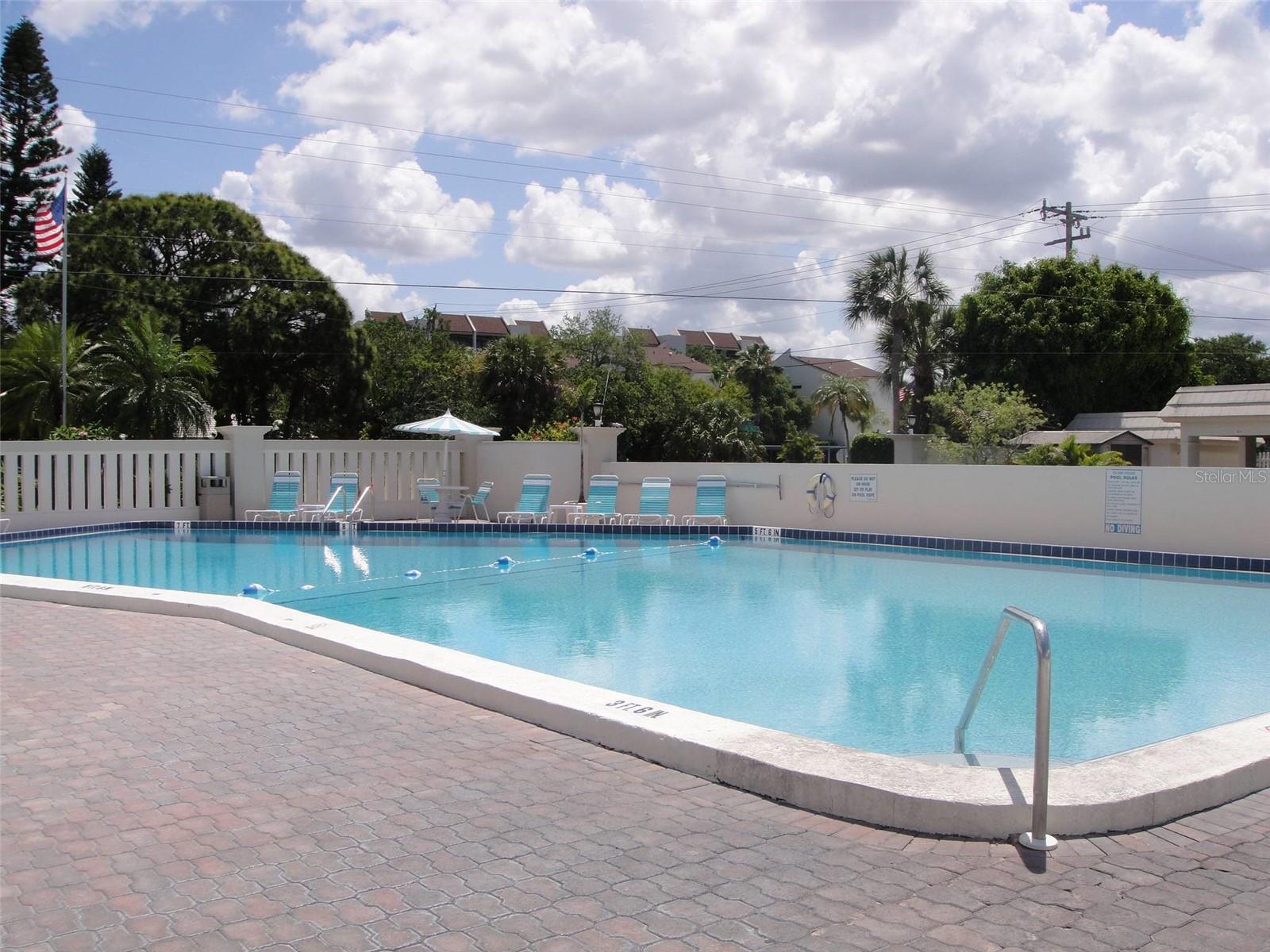 ISLAND HOUSE - Residential