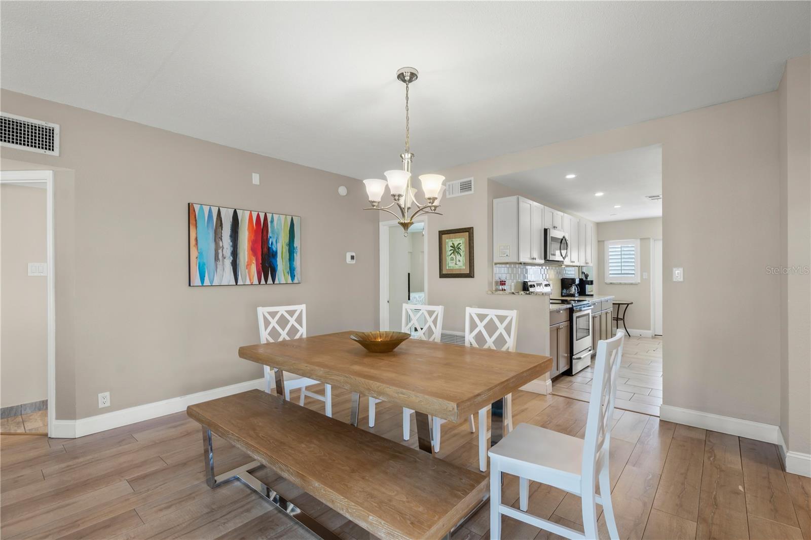 ISLAND HOUSE - Residential