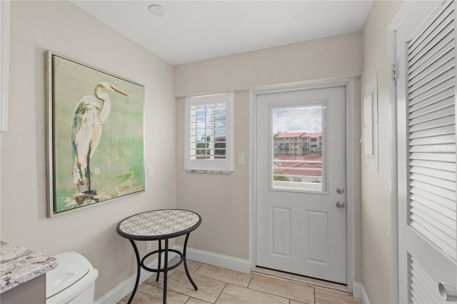 ISLAND HOUSE - Residential