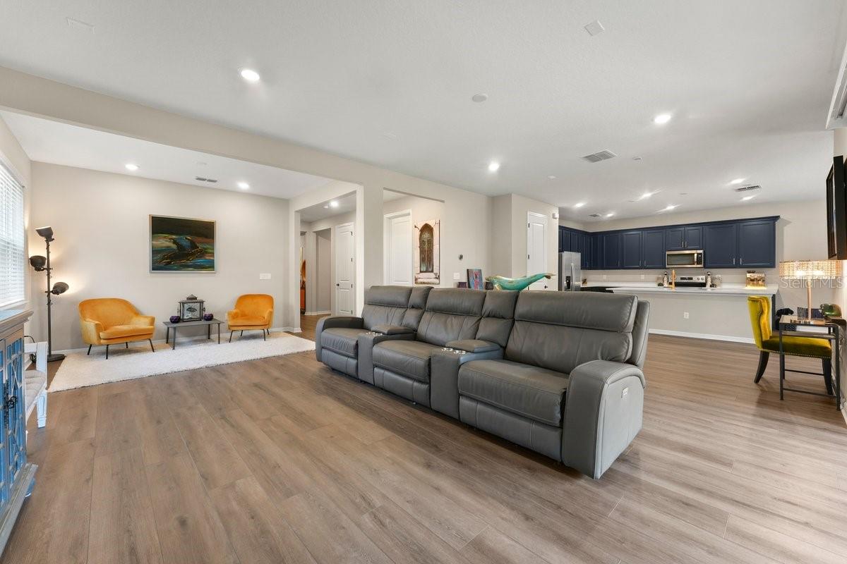 2642 FERMOY DRIVE