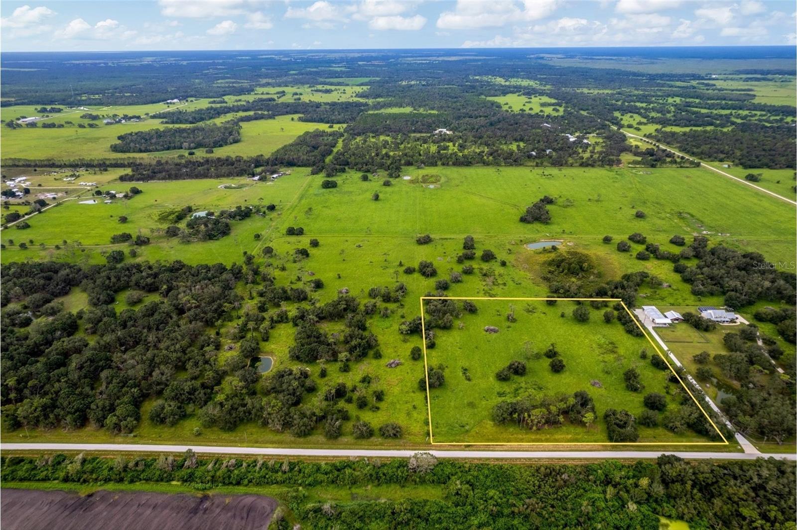 Drive by this beautiful 10 Acre home site located on the outskirts of Myakka City. If you have been searching for the perfect place to build your Dream Home, this is it. With an abundance of large Oak trees and Pines, you will enjoy the peaceful and serene country setting. With easy access to both Sarasota and Bradenton, this property is ideally situated, and the mineral rights are included. This property can also be split to make 2 - home sites. If you are looking for more acreage there is an additional 10 acres next to this, under MLS A4581323
