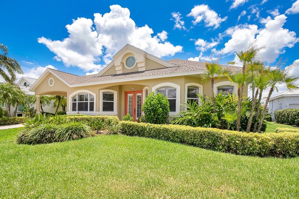4716 PINNACLE DRIVE