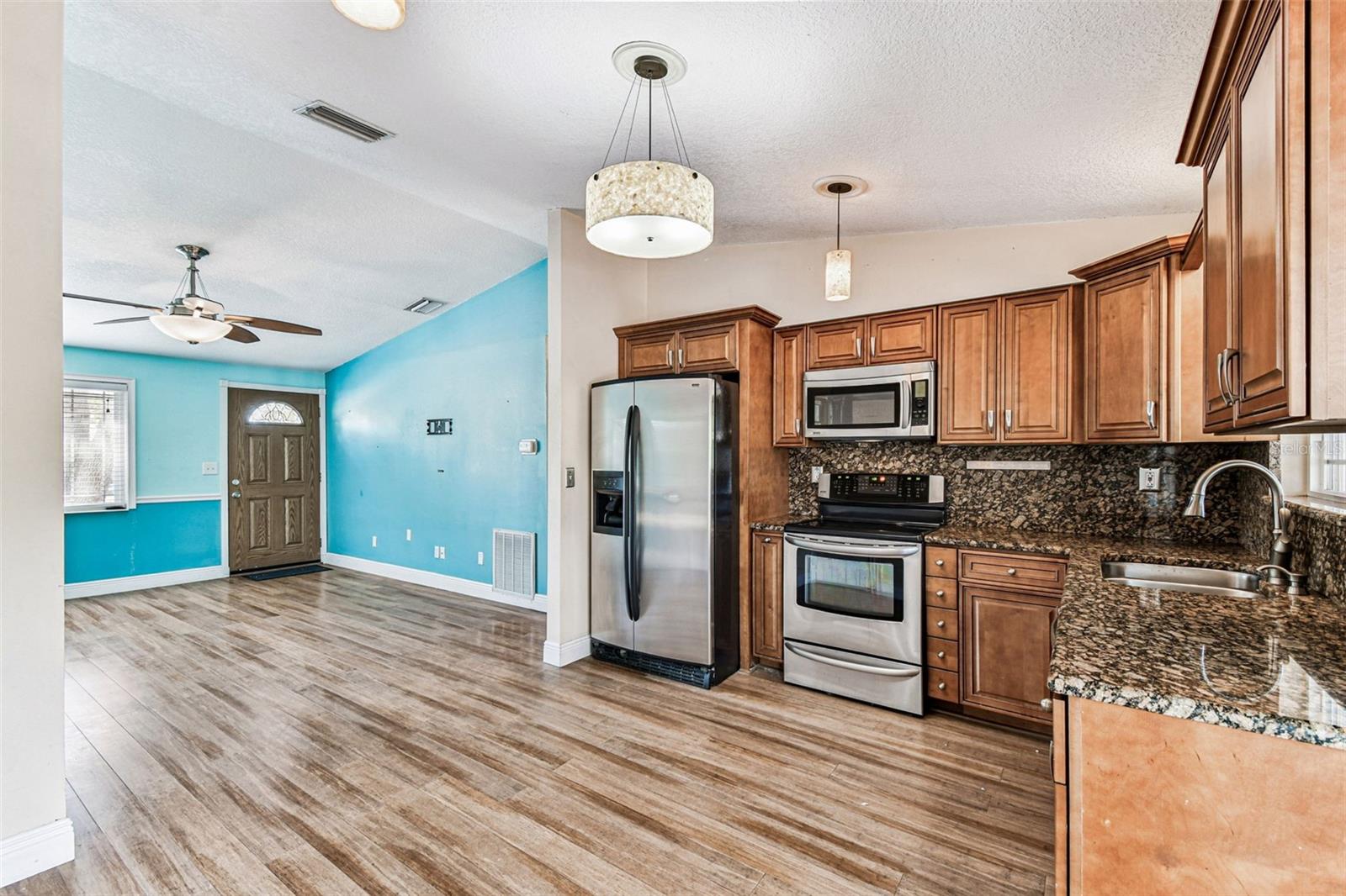 SHOREVIEW PH 2 - Residential