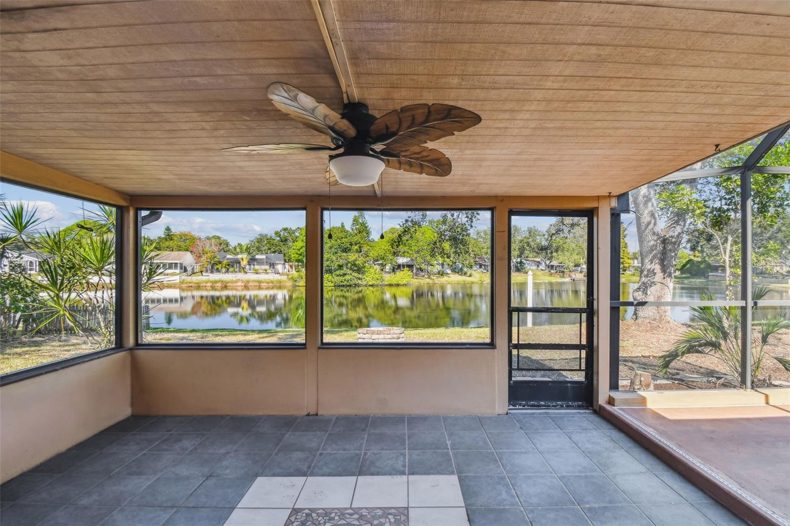 SHOREVIEW PH 2 - Residential