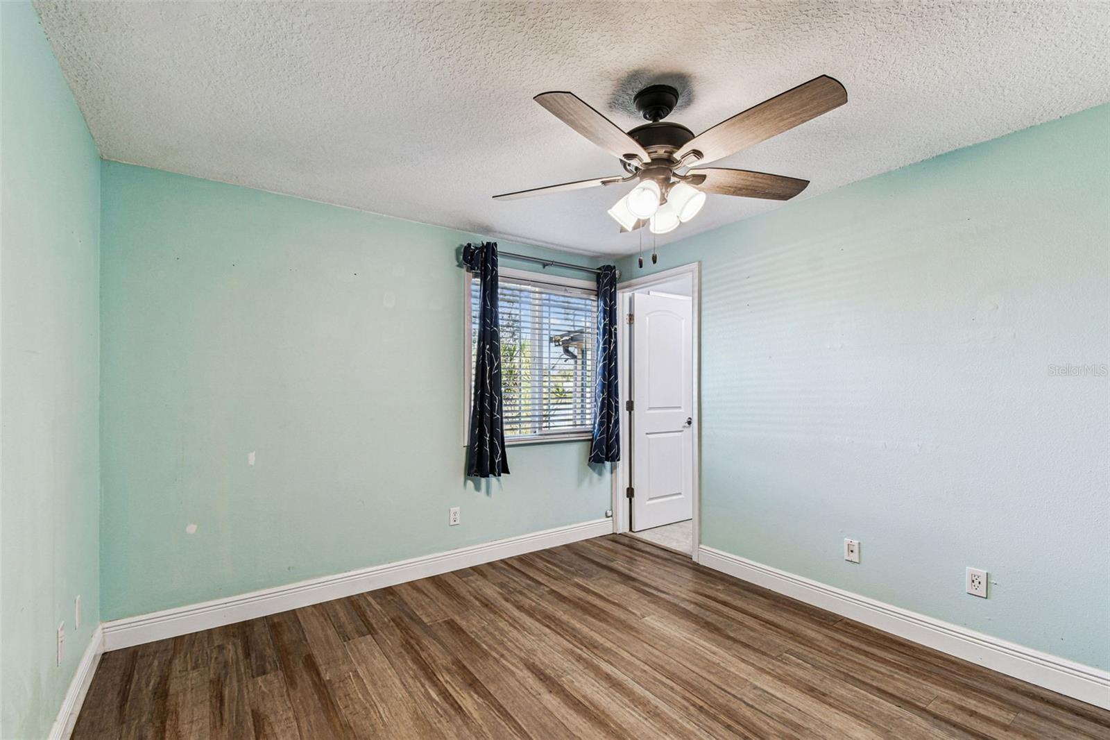 SHOREVIEW PH 2 - Residential