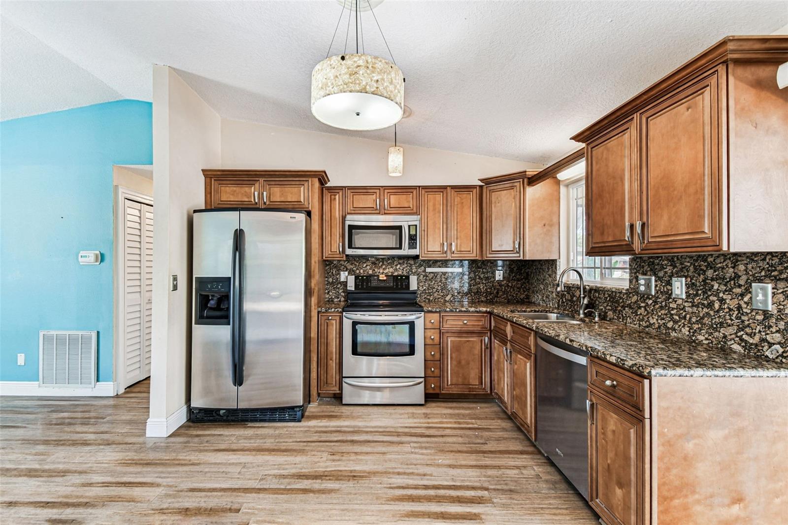 SHOREVIEW PH 2 - Residential