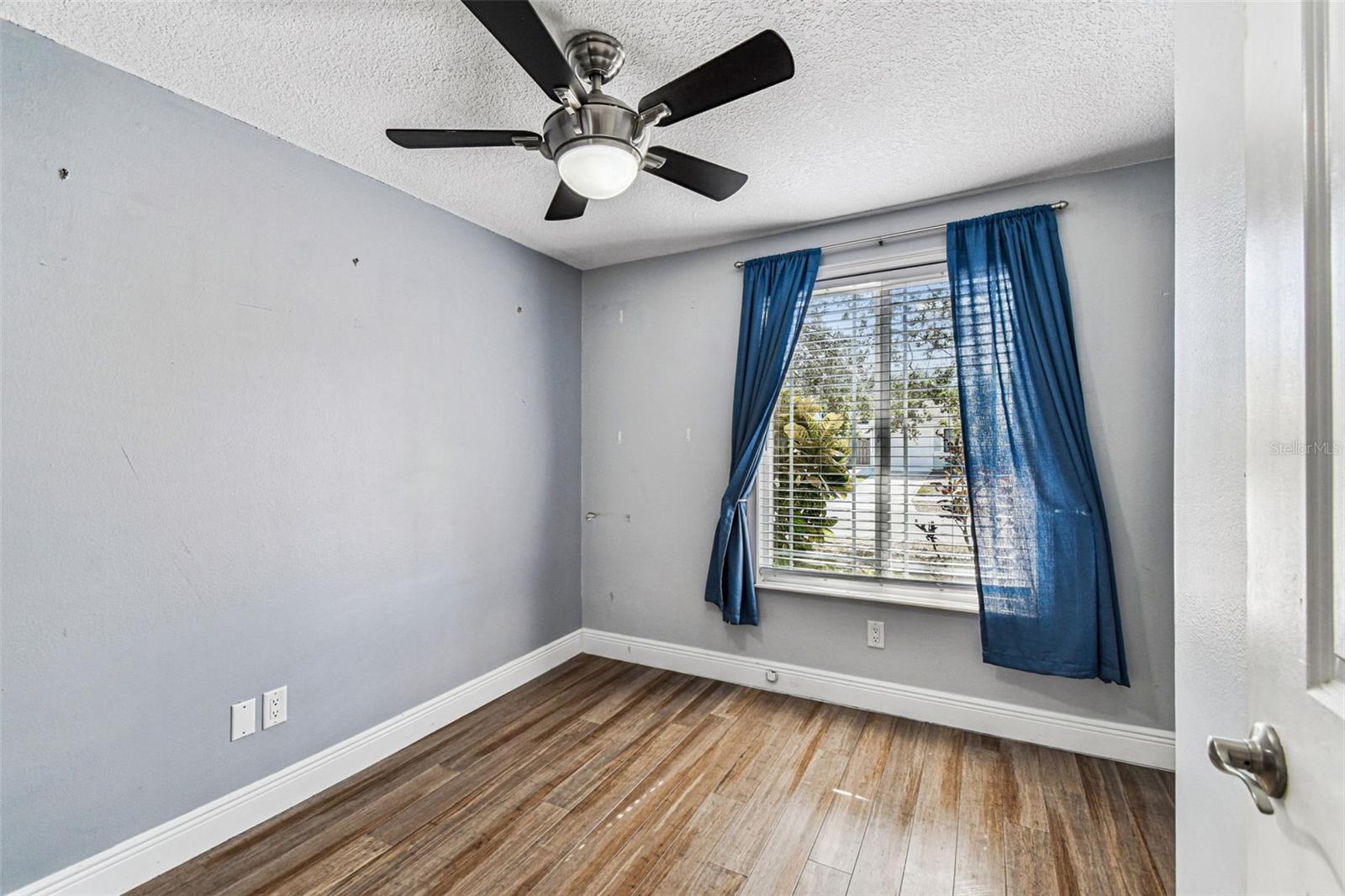 SHOREVIEW PH 2 - Residential