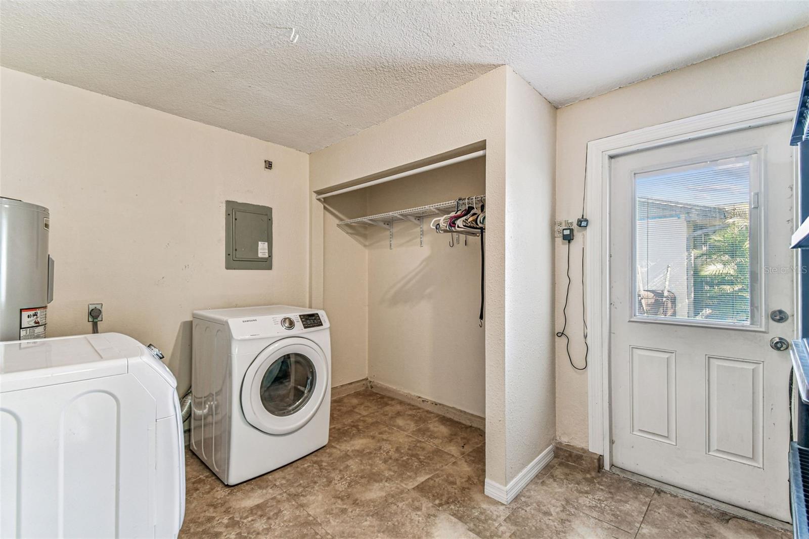 SHOREVIEW PH 2 - Residential