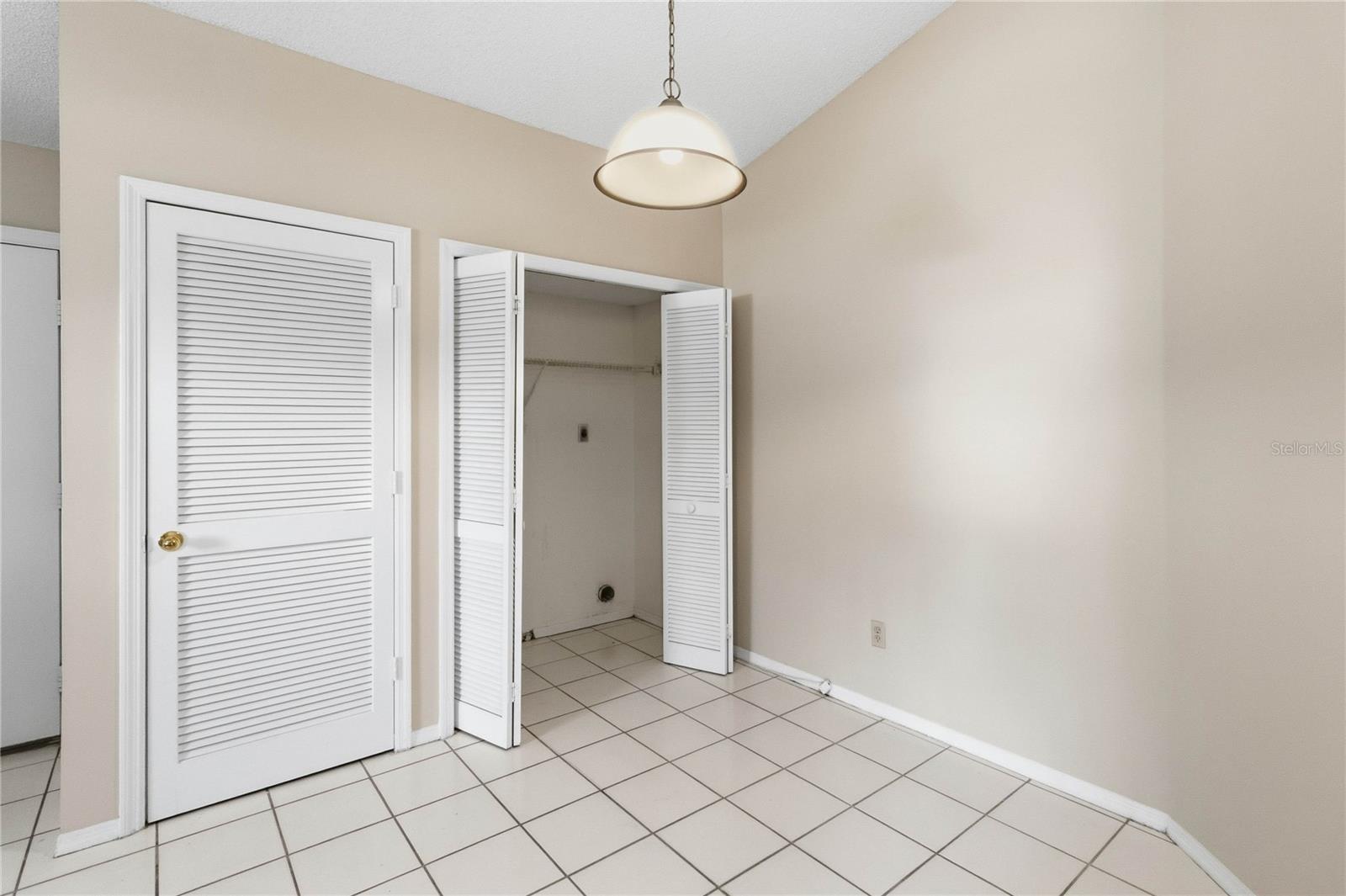 METROWEST REP TR 10 - Residential