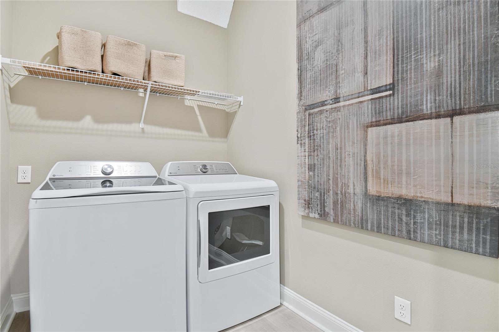 SEMINOLE PALMS - Residential