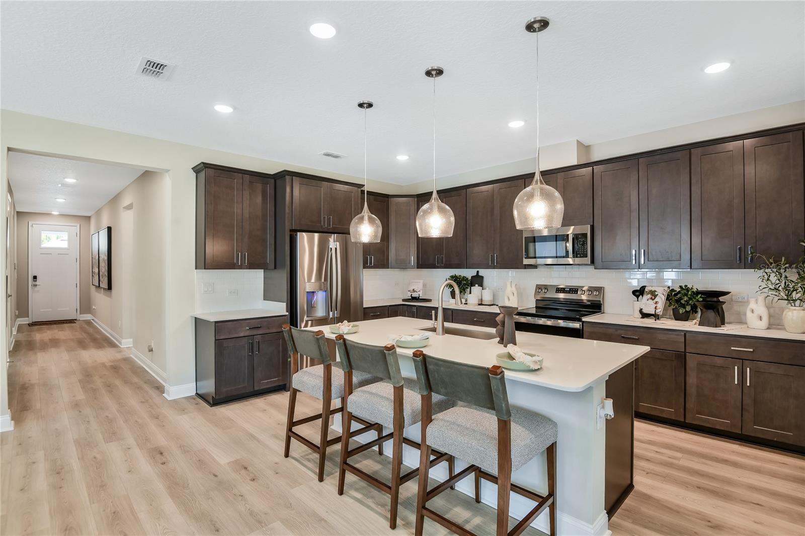 SEMINOLE PALMS - Residential