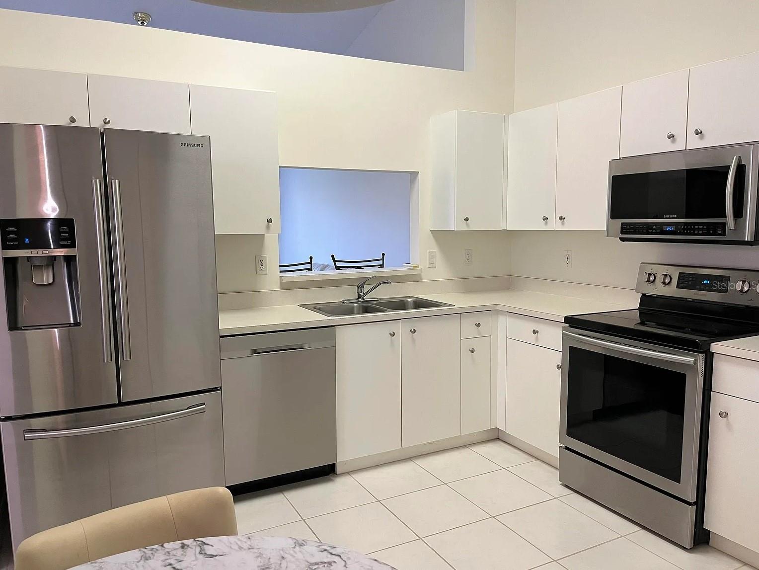 6070 HELICONIA ROAD ROAD