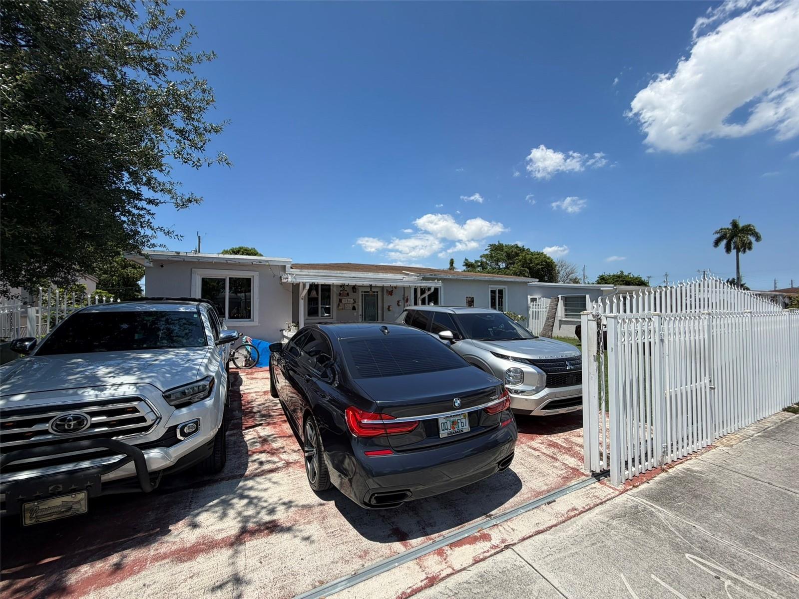 131 E 39TH STREET