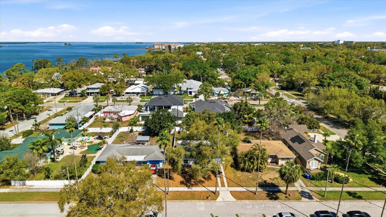 SHORE CREST - Residential