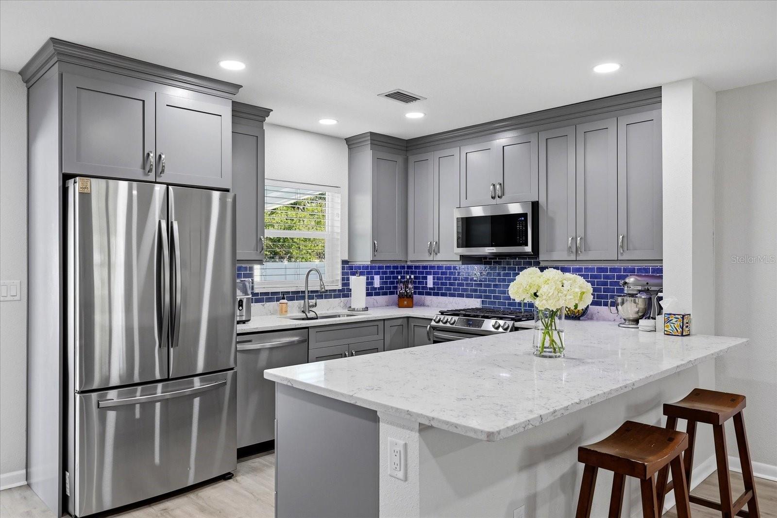 SHORE CREST - Residential