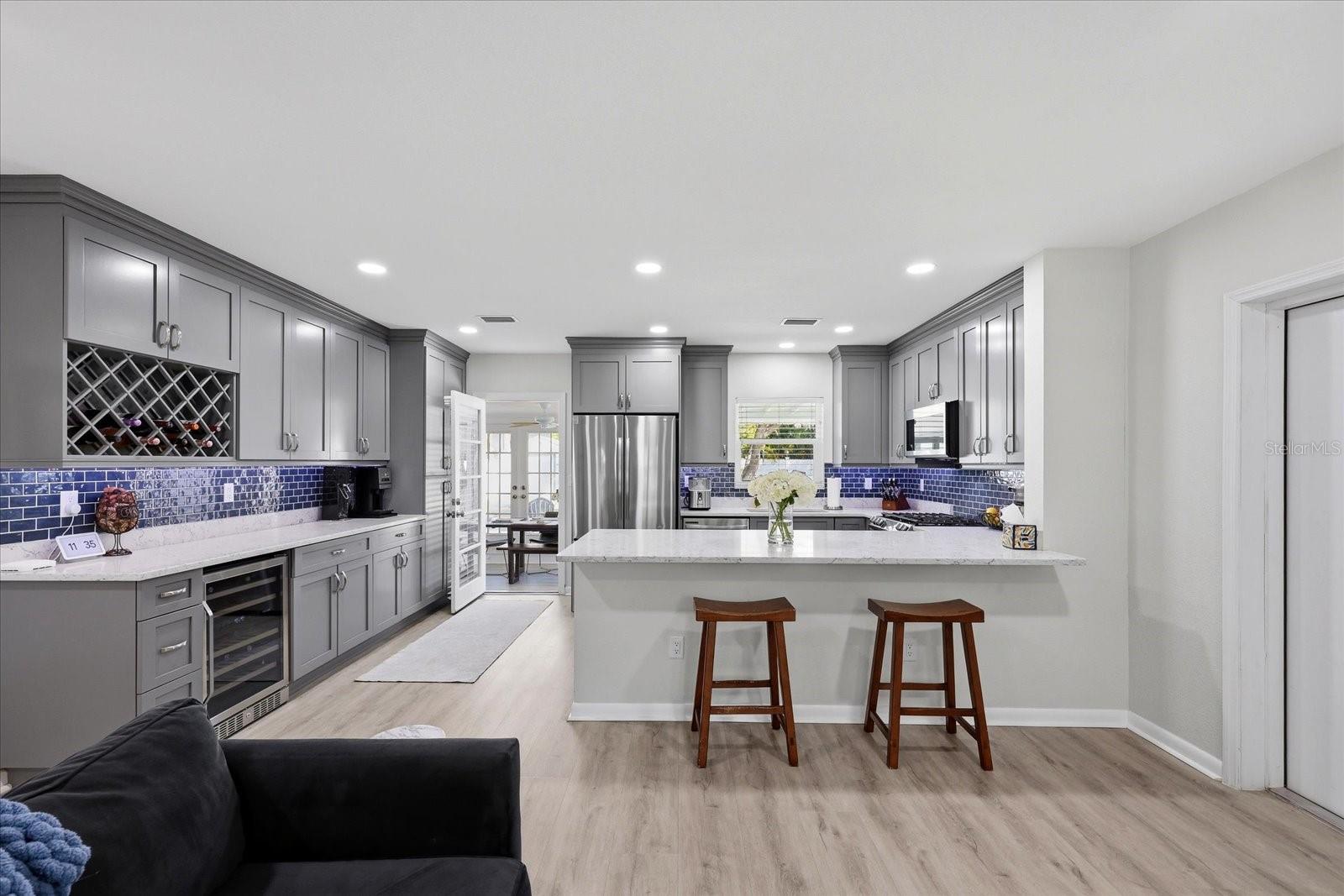 SHORE CREST - Residential