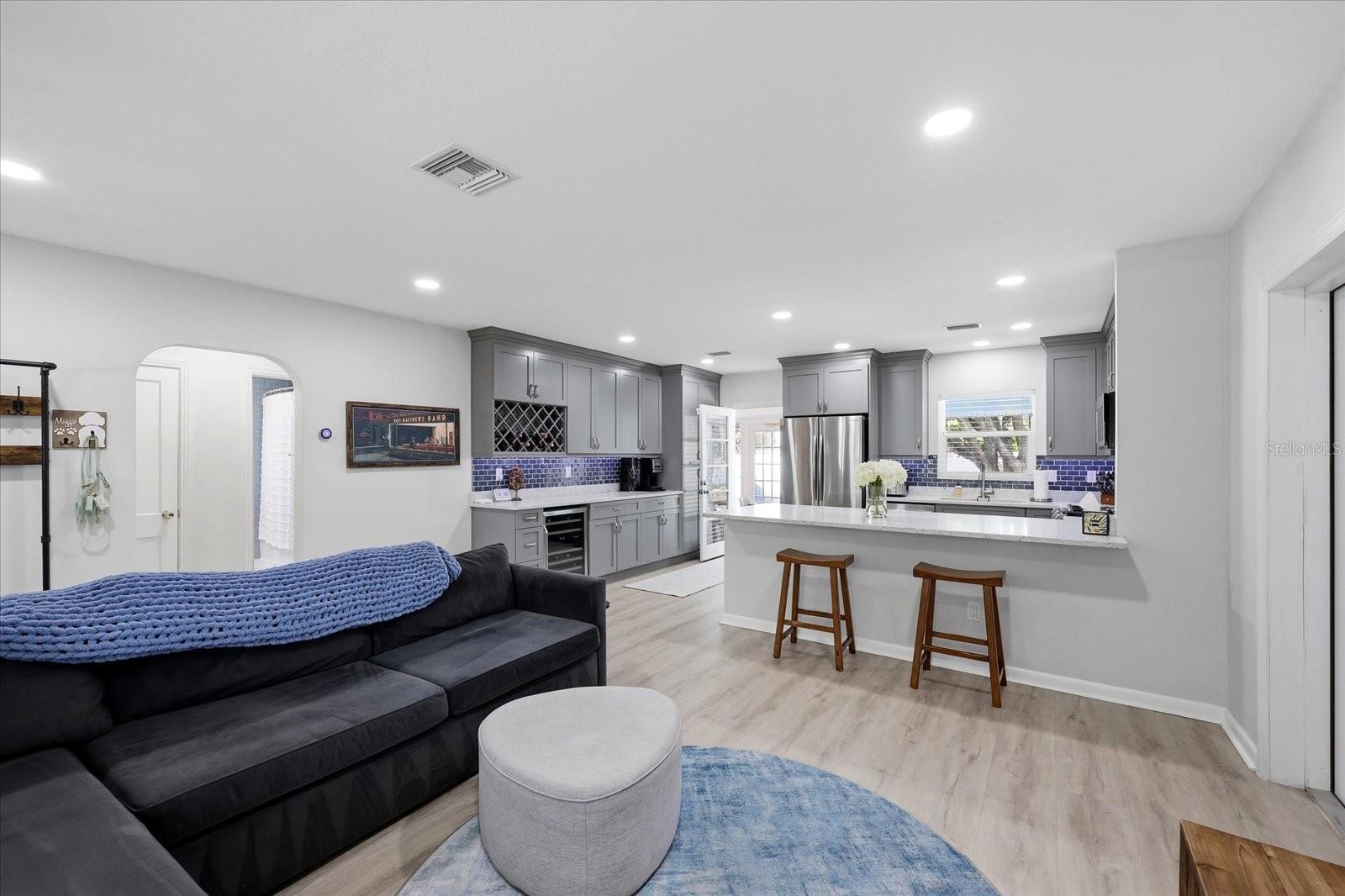 SHORE CREST - Residential