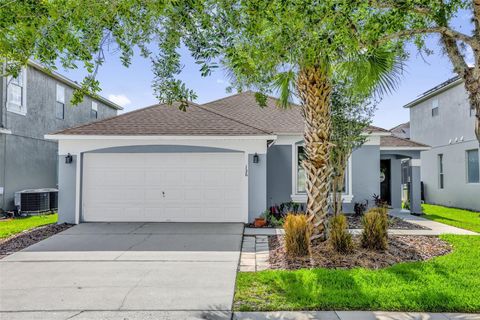 Photo of 156 Barefoot Beach Way, Kissimmee, FL 34746 (MLS # O6412507)