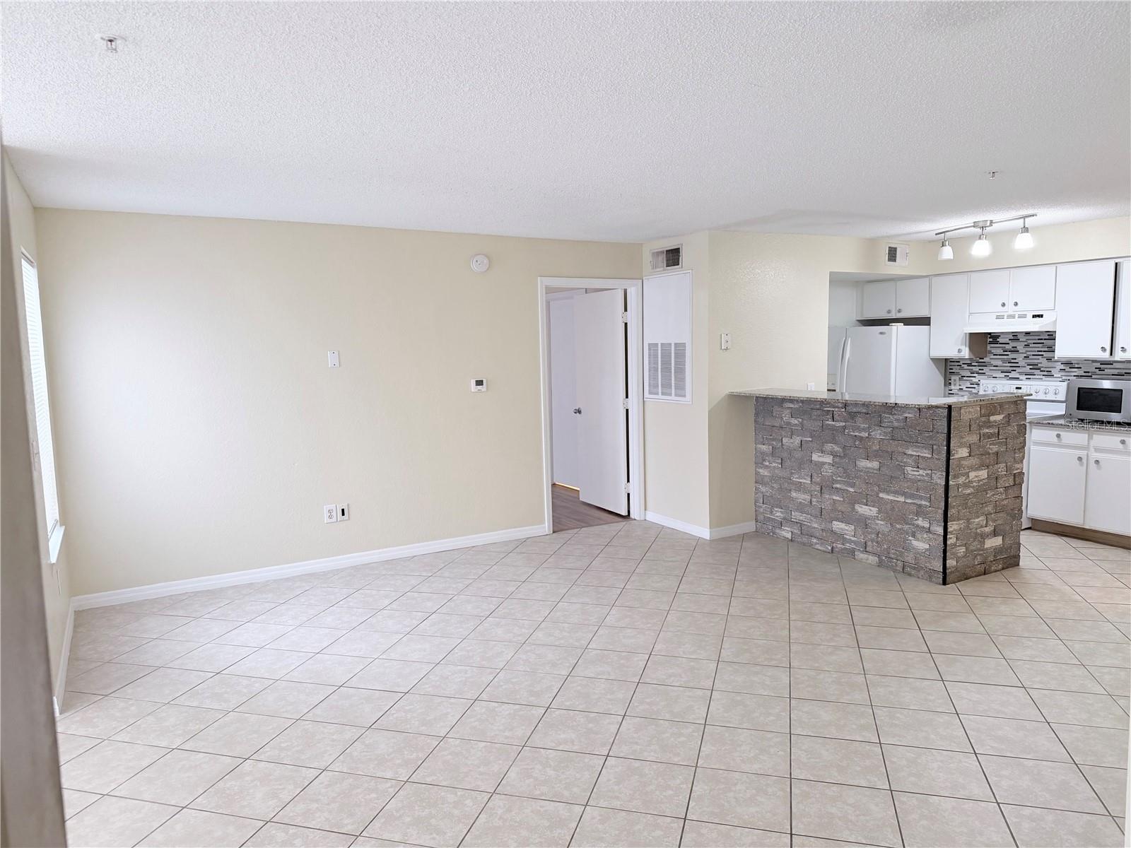 VILLAS DEL SOL AT KISSIMMEE CONDO - Residential