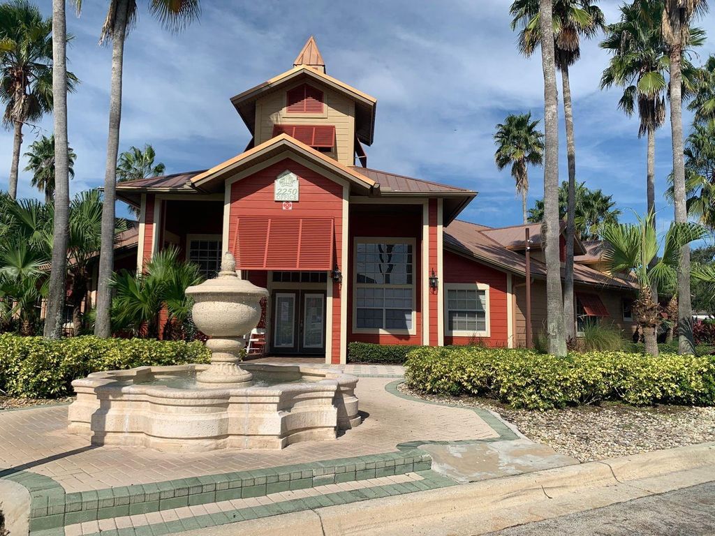 Photo of 2206 Antigua Place #1015, Kissimmee, FL 34741 (MLS # O6374245)