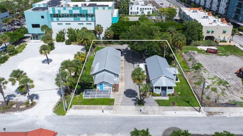 Photo of 1419 7th Street, Sarasota, FL 34236 (MLS # A4706531)