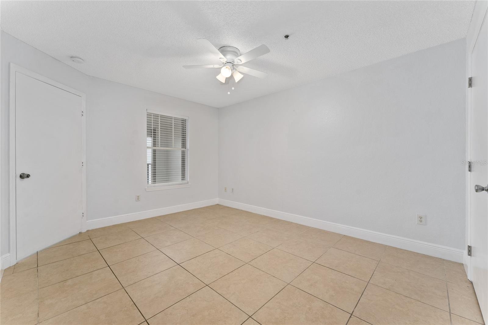 VILLAS DEL SOL AT KISSIMMEE CONDO - Residential