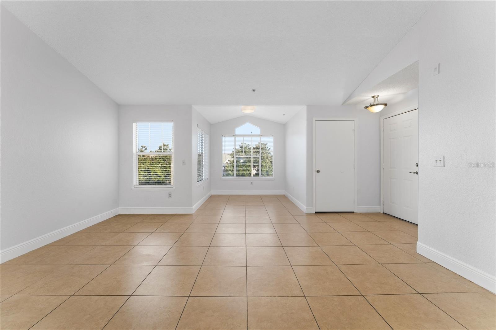 VILLAS DEL SOL AT KISSIMMEE CONDO - Residential