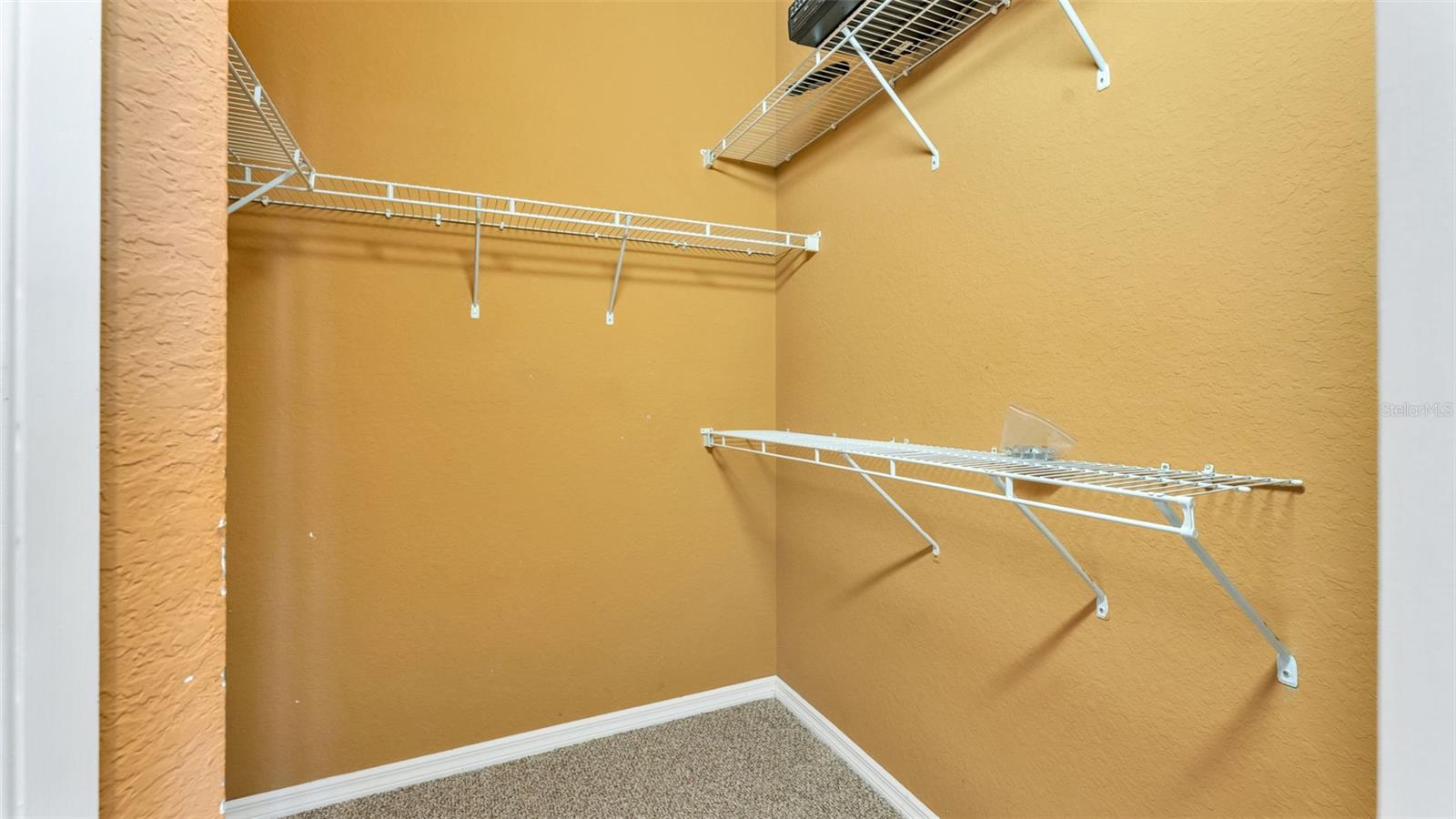 ORANGEWOOD COURT - Residential