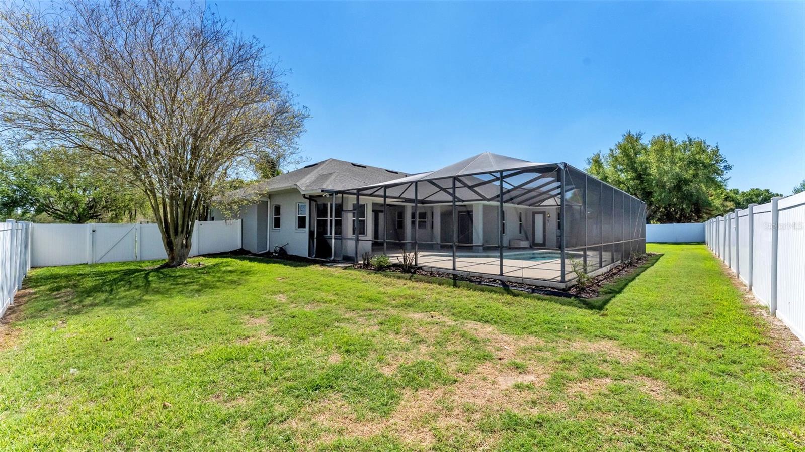 ORANGEWOOD COURT - Residential