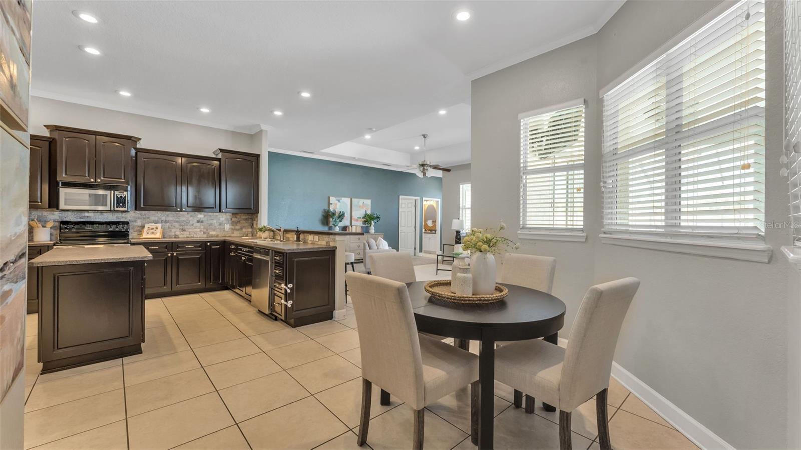 ORANGEWOOD COURT - Residential