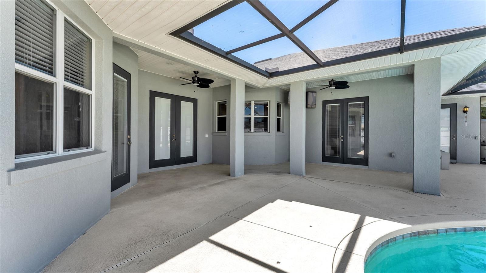 ORANGEWOOD COURT - Residential