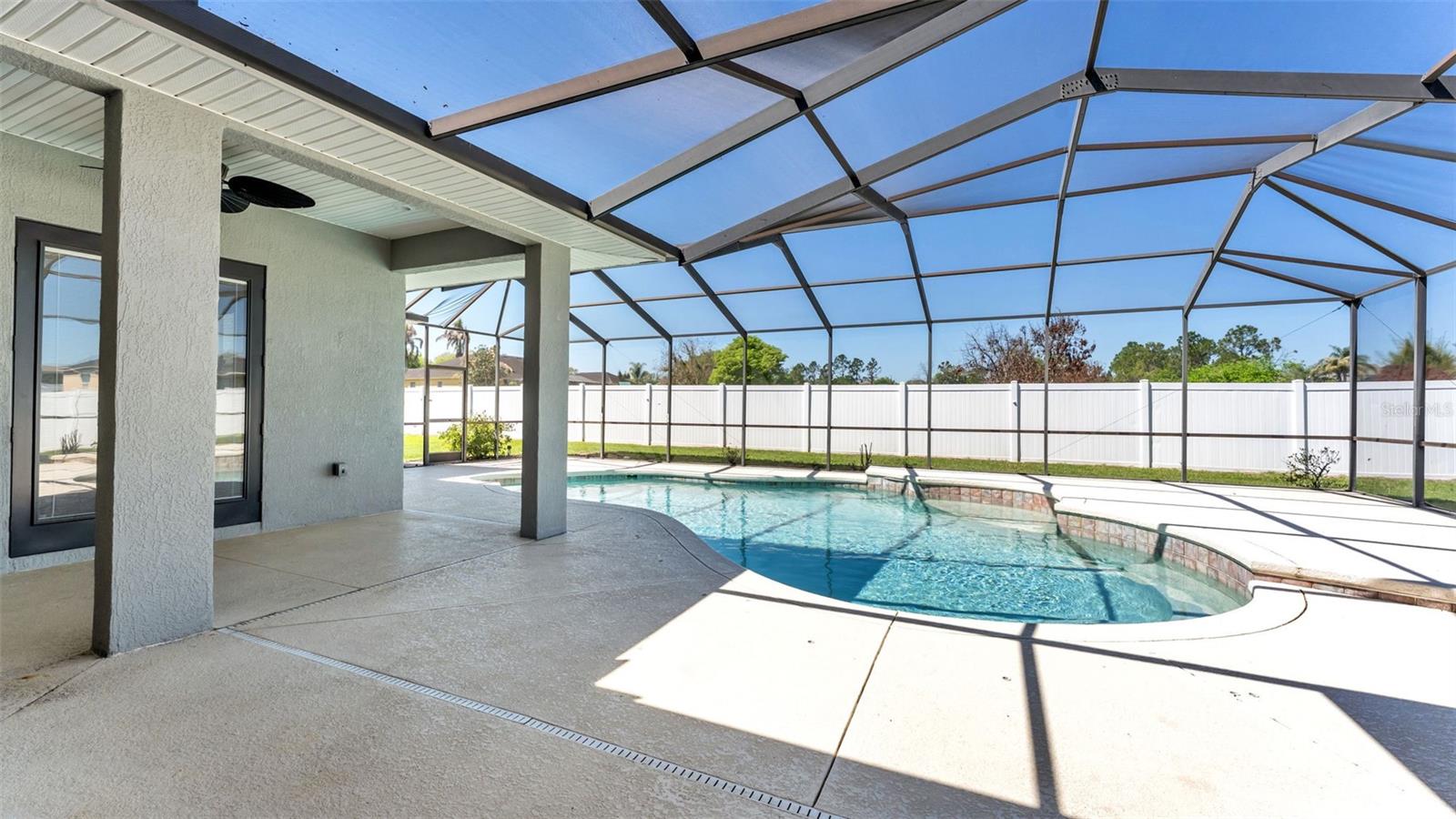 ORANGEWOOD COURT - Residential