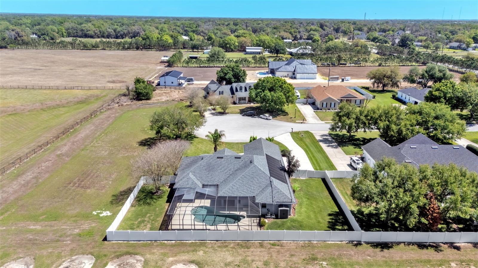 ORANGEWOOD COURT - Residential