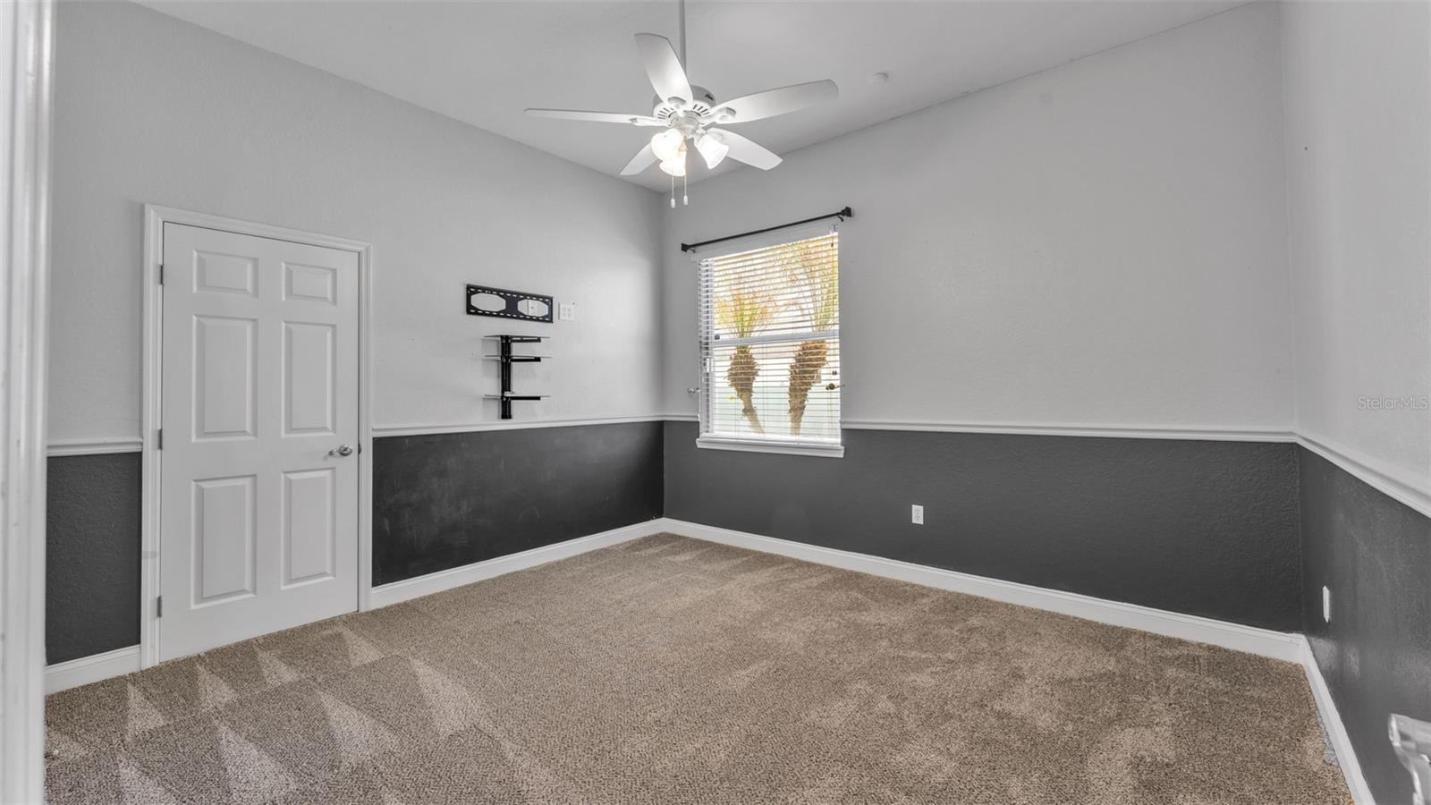 ORANGEWOOD COURT - Residential