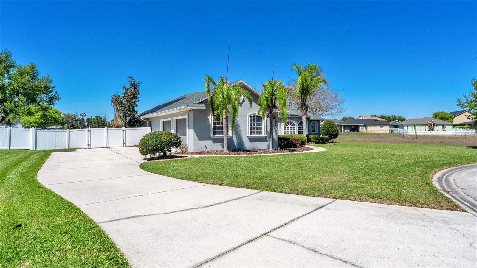 ORANGEWOOD COURT - Residential